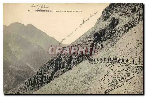 Cartes postales Militaria Chasseurs alpins Un sentier dans les Alpes