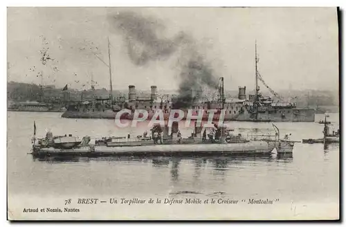 Ansichtskarte AK Bateau Brest Un torpilleur de la Defense mobile et le croiseur Montcalm