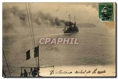 Cartes postales Bateau Le Massena sortant de la rade