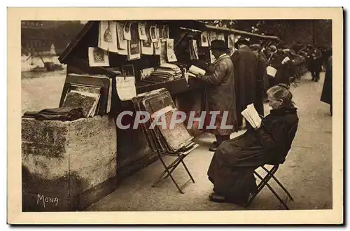 Cartes postales Paris Chez les bouquinistes du Quai Voltaire