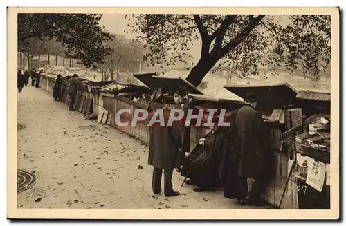 Cartes postales Paris Bouquinistes du Quai Malaquais