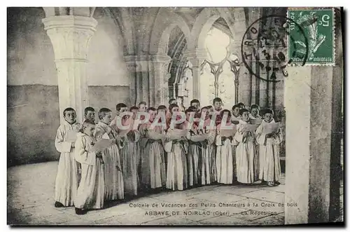 Cartes postales Colonie de vacances des Petits Chanteurs a la Croix de Vois Abbaye de Noirlac La repetition