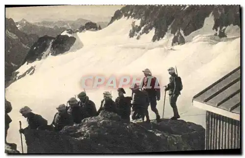 Ansichtskarte AK Militaria Chasseurs Alpins Depart d&#39une patrouille en haute montagne