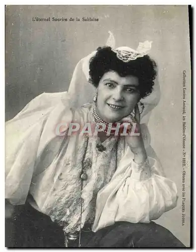 Ansichtskarte AK Folklore L&#39eternel sourire de la Sablaise