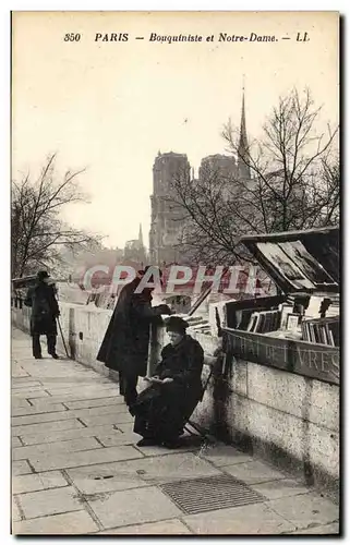 Cartes postales Bibliotheque Paris Bouquiniste et Nore Dame