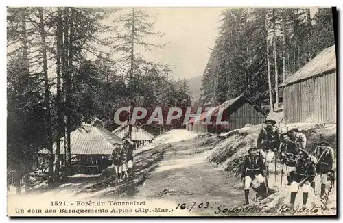 Ansichtskarte AK Militaria Chasseurs Alpins Foret fu Torumalet Un coin des baraquements Alpins