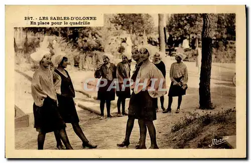 Ansichtskarte AK Folklore Sables d&#39Olonne En place pour le quadrille