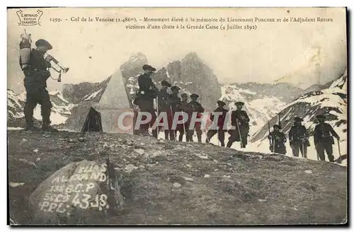 Ansichtskarte AK Militaria Chasseurs alpins Col de la Vanoise Monument eleve a la memoire du lieutenant Porcher e