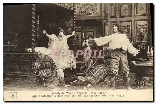 Cartes postales Theatre Milady de Winter s&#39apercoit avec terreur que d&#39Artagnan a decouvert son honteux se