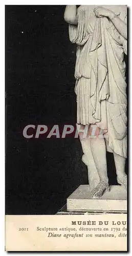 Cartes postales Paris Musee du Louvre Diane agrafant son manteau dite Diane de Gabies