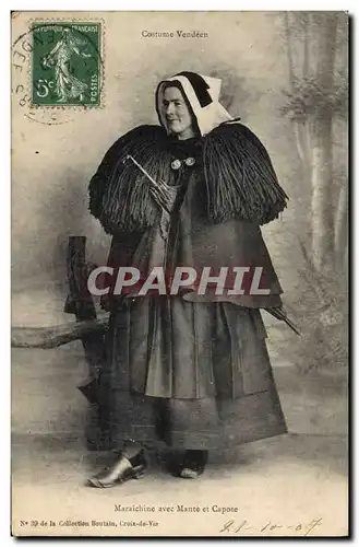 Ansichtskarte AK Folklore Costume Vendeen Maraichine avec Mante et capote