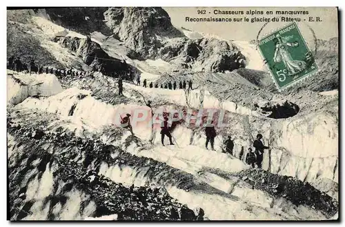 Ansichtskarte AK Militaria Chasseurs Alpins en manoeuvres Reconnaissance sur le glacier du rateau