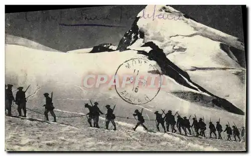 Ansichtskarte AK Militaria Chasseurs Alpins sur un glacier