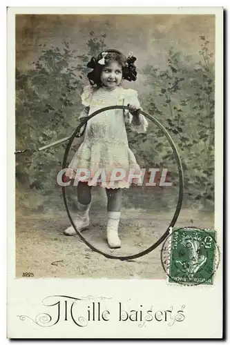 Cartes postales Enfant Cerceau