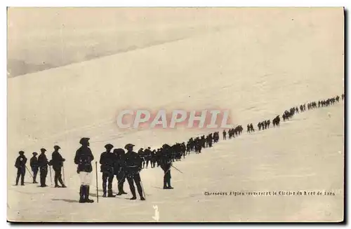 Cartes postales Militaria Chasseurs Alpins traversant le glacier du Mont de Lans