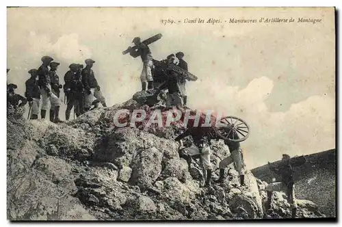 Ansichtskarte AK Militaria Chasseurs Alpins Dans les Alpes Manoeuvres d&#39artillerie de montagne