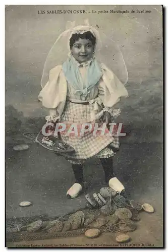 Ansichtskarte AK Folklore Les Sables d&#39Olonne La petite marchande de sardines