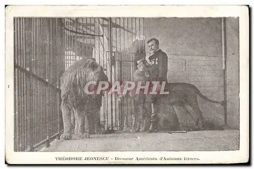 Cartes postales Theodore Jeonescu Dresseur americain d&#39animaux feroces Lion Lionne