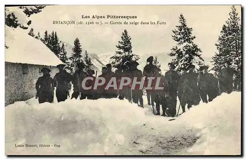 Cartes postales Militaria Chasseurs Alpins Briancon Corvee de neige dans les forts
