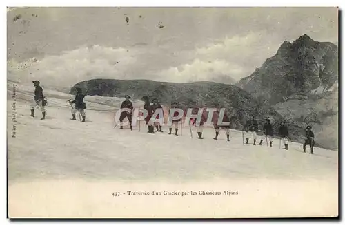 Ansichtskarte AK Militaria Chasseurs Alpins Traversee d&#39un glacier