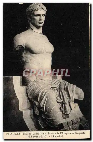 Cartes postales Arles Musee Lapidaire Statue de l&#39Empereur Auguste