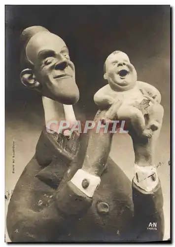 Cartes postales Il grandira car il est espagnol