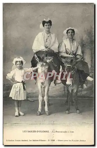 Cartes postales Folklore Les Sables d&#39Olonne La promenade a anes Mule