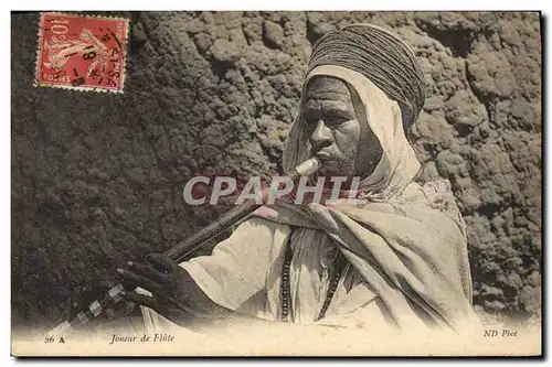 Cartes postales Folklore Joueur de flute Afrique du Nord