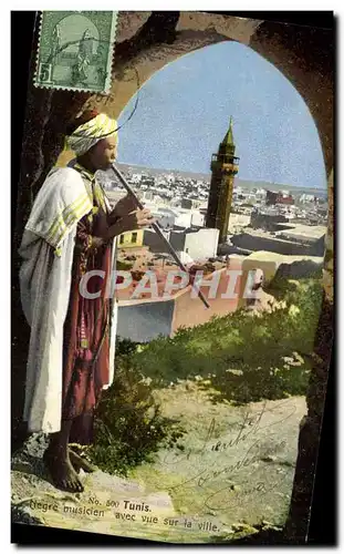 Cartes postales Folklore Tunis Negre musicien avec vue sur la ville