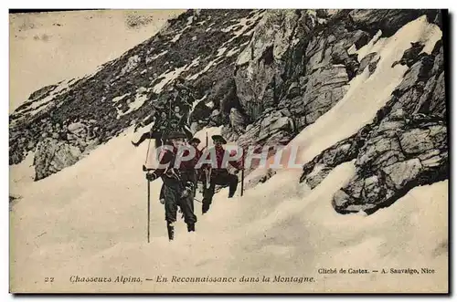 Cartes postales Militaria Chasseurs Alpins En reconnaissance dans la montagne