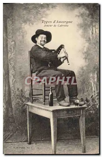 Cartes postales Folklore Auvergne Joueur de Cabrette