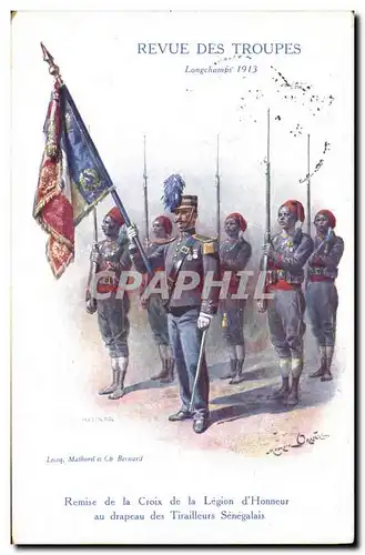Cartes postales Militaria Revue des troupes Longchamps 1913 Remise de la Croix de la Legion d&#39honneur au drap