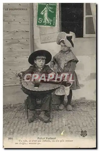 Cartes postales Folklore Bourbonnais Futur Vieilleur Enfants