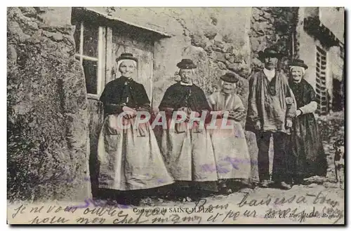 Cartes postales Folklore Costumes de Saint Ilpize