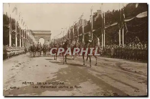 Ansichtskarte AK Militaria Fetes de la Victoire Paris Les marechaux Joffre et Foch