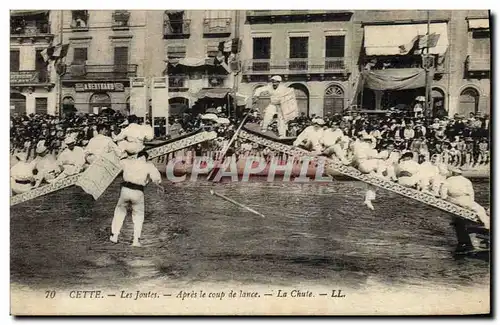 Cartes postales Cette Les joutes Apres le coup de lance La chute