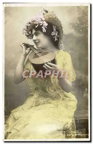 Cartes postales Femme musique