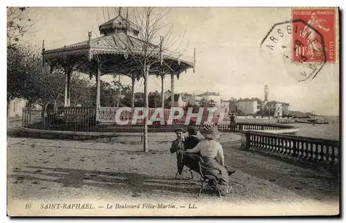 Cartes postales Kiosque Saint Raphael Le boulevard Felix Martin