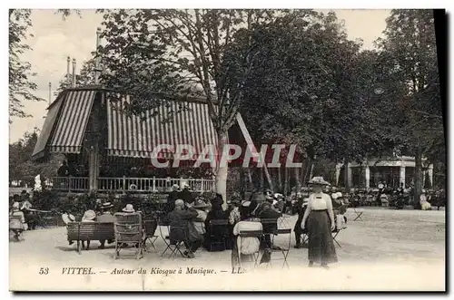 Cartes postales Vittel Autour du Kiosque a musique