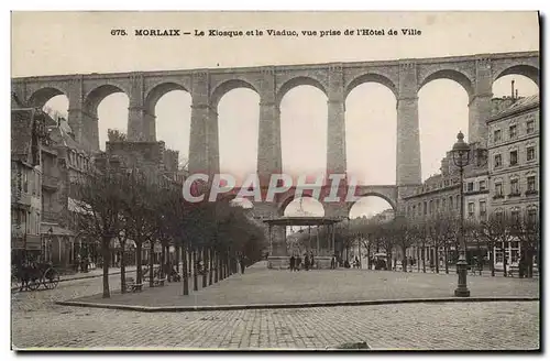 Cartes postales Morlaix Le Kiosque et le viaduc vue prise de l&#39hotel de ville