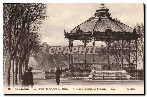 Ansichtskarte AK Kiosque a musique et Crussol Le jardin du champ de Mars Valence