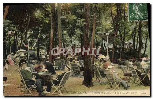 Cartes postales Kiosque Aix les Bains Concert en plein air a la villa des fleurs