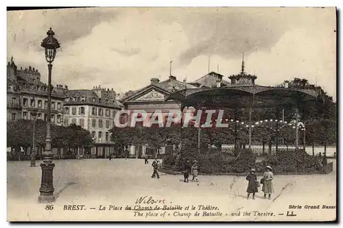 Cartes postales Kiosque Brest La place du Champ de bataille et le theatre