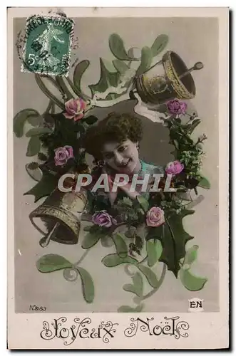 Cartes postales Cloche Femme Noel