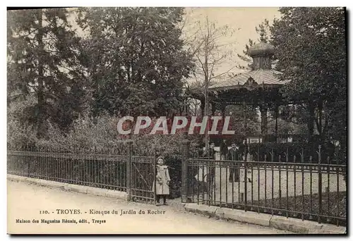 Ansichtskarte AK Kiosque du jardin du rocher Troyes Enfants