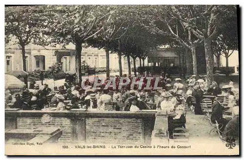Cartes postales Kiosque Vals les Bains La terrasse du casino a l&#39heure du concert