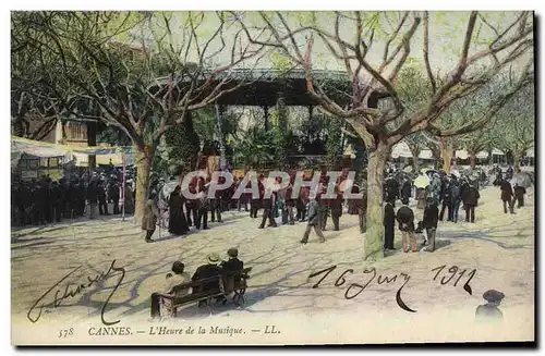 Cartes postales Kiosque Cannes L&#39heure de la musique