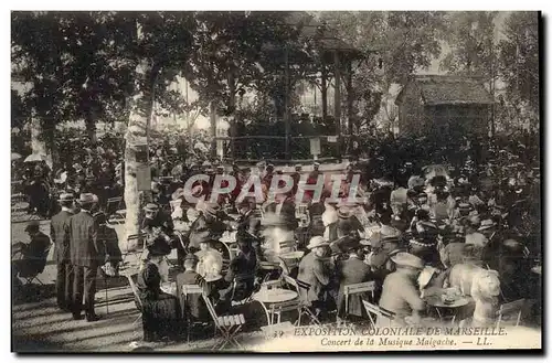 Cartes postales Kiosque Exposition coliniale de Marseille Concert de la musique Malgache