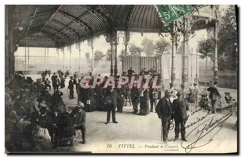 Cartes postales Kiosque Vittel Pendant le concert