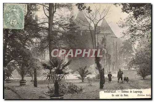 Cartes postales Chasse Courpalay Chateau de Lagrange Un coin du parc Chasseur Chien
